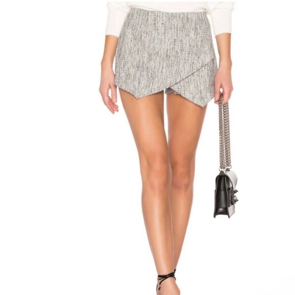 SUPERDOWN ROSALYN TWEED SKORT L NWT - Picture 2 of 5